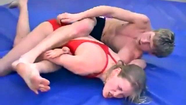 Vanda vs Marco: Amateur, Fetish & Swimsuit Porn