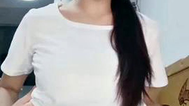 Nuevo adolescente chino en vivo Sexo 2 Khoclip779: Asian, Squirt y Livecam Porn