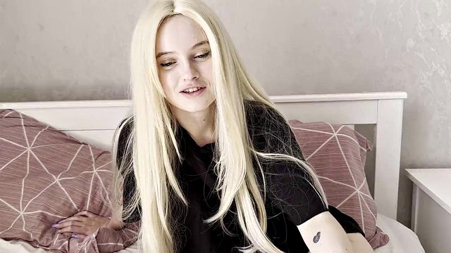 I fucked and came inside my stepsister while he wasn't home