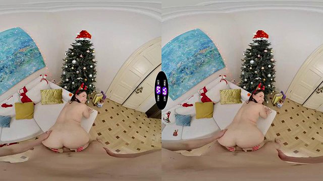 Frekke Amelia Ost gir julenissen en juleknus han ikke glemmer - TeenMegaWorld: Porn