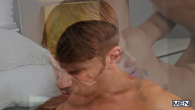 Sexo quente com Trelino e Tyler Roberts com tesão