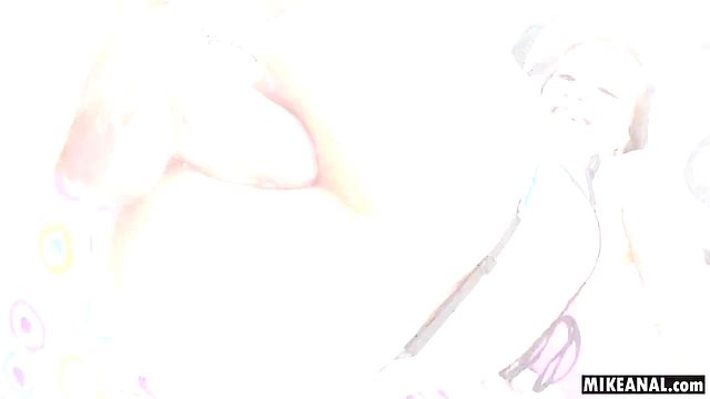 Brunette Luna Lovely's Ass Wrecked by Anal Pounding
