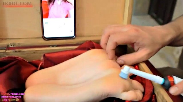 Magic Box Feet Tickling: Latina, Toy & Tickle Porn