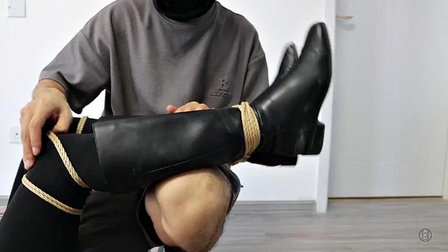 chinese bondage in white socks: Asian, Onlyfans & Tickle Porn