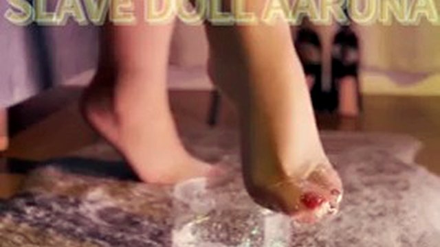 Slave Doll Aaruna Diary 8 (stocking Foot Fetish)