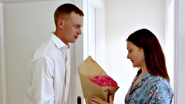 Teeny Lovers - Matty - Dulce chica se ducha y folla