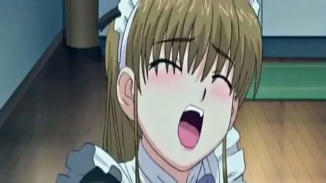 Empregada de anime se masturba pensando no chefe