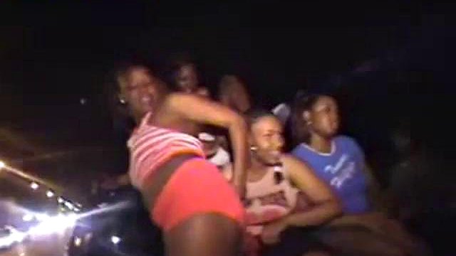 Spring break: Ebony, Black & Public Porn