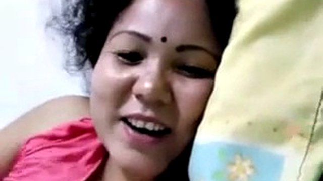 bengali slut on webcam 1
