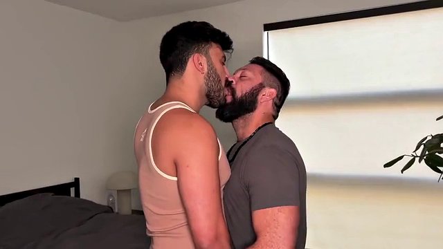Happy hump day as promised guys, last week I fucked Ravi, the bottom boy of the rrbears couple.