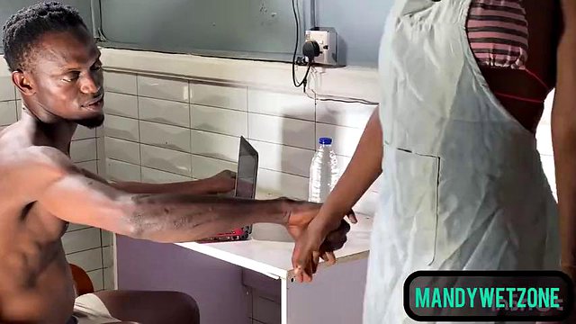 مطعم خاص حيث يتم تقديم الطعام مع العصير كإطراء