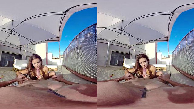 Susy Gala VR: フェラ、騎乗位、ハメ撮りポルノ