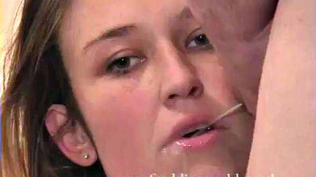 busty britisk dama blir knullet: Blowjob, Doggy & Big Pupper Porn
