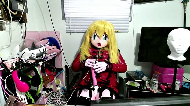 Kigurumi in latex, sissy maid breath play and vibrator