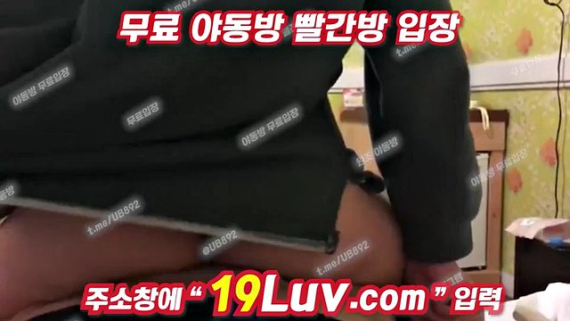 3237 The professional spirit that doesn't stop sucking even though they tell you not to film a girl with conditions. Korean Tele UBE892