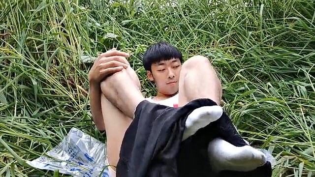 boy from china Cute teen masturbation Asian boys Amateur twink Outdoors