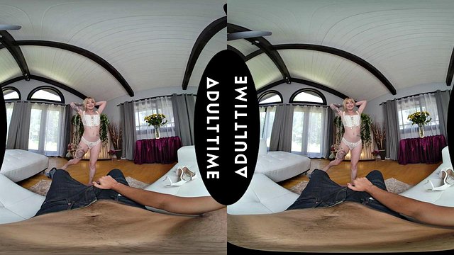 UP CLOSE VR Tattooed Petite Cutie Stevie Moon Lets Him Fuck Her Hard & Cum On Her Pussy POV