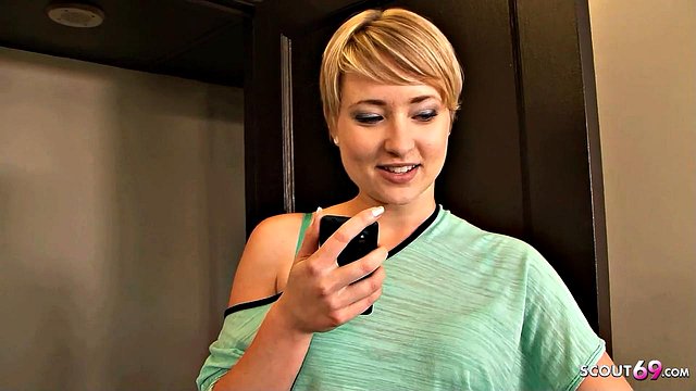 Curvy Short-Haired Big-Tits Wife Lures BBC Neighbor