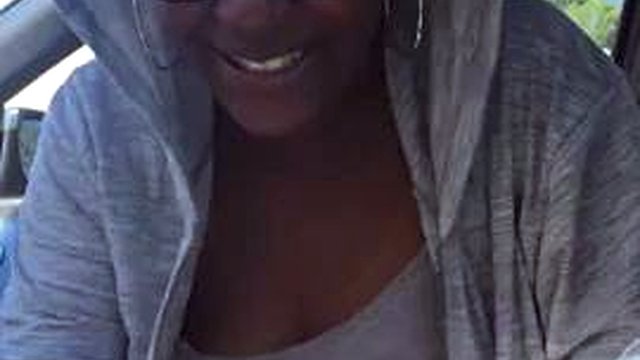 Araba oral seks: genç, amatör ve ırklararası porno