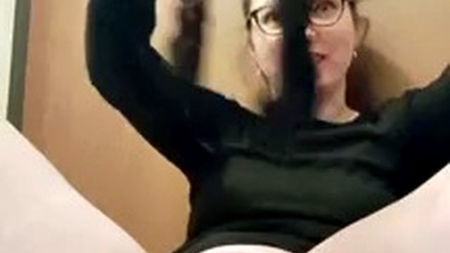 Delia molto calda