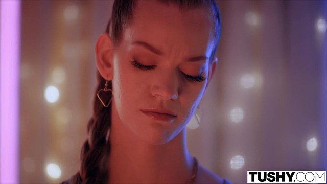 TUSHY Anal-loving Petite Camgirl Erin Seduces Married Man - Erin Everheart