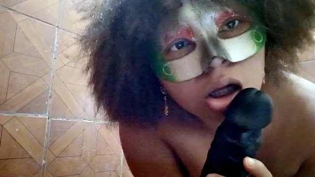 Chilean deep sucking a thick dildo, come fuck me in the bathroom