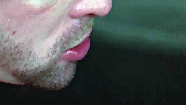 Brit duo muscled gay fuck at home
