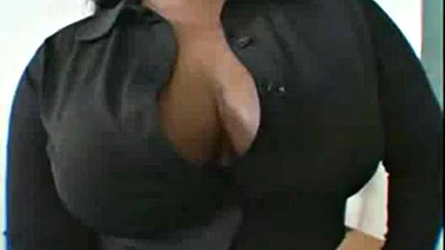 Sexo con profesora: mamada, porno de perrito y vaquera