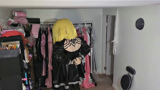 PVC Kigurumi 2B Cosplay Self Bound with Vibrator in Panties