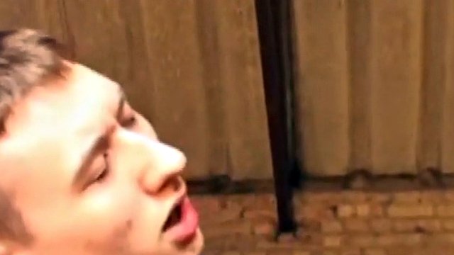 Twink amateur blows and rides boyfriend in bareback couple