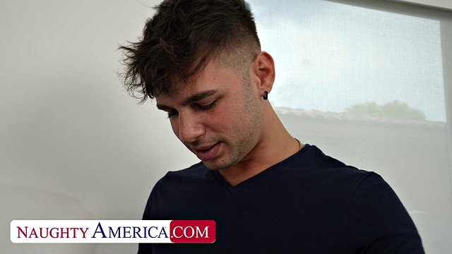 Wynn Rider Sucks Off Kai Jaxon After Girlfriend Dumps Him