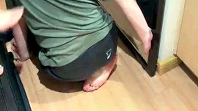 Chinese femdom feet licking