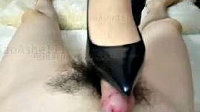 When the queen disciplines you, you must learn to endure queen foot: Handjob, Asian & Massage Porn