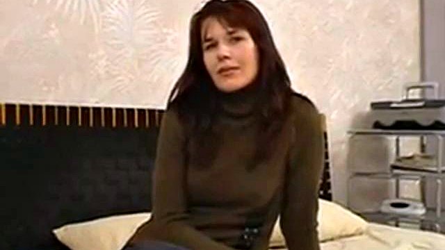 Moms Casting - Jana (40 years old): Blowjob, Amateur & Handjob Porn