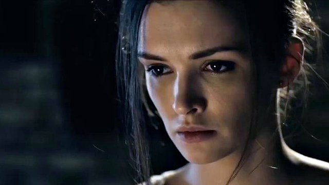 パウリナ・アンドレヴァ編集