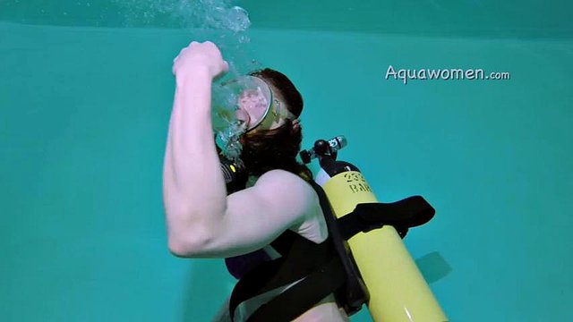 Sexy scuba mermaid: Xhamster, Solo & Fetish Porn