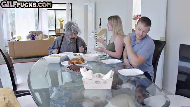 Bigtitted redhead granny get sidefucked