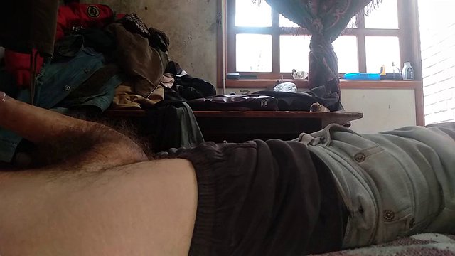 Colombian porn young penis full of milk ready for you