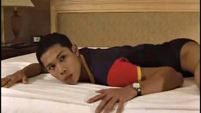 21 anni jock asiatico vintage viene analsmashed
