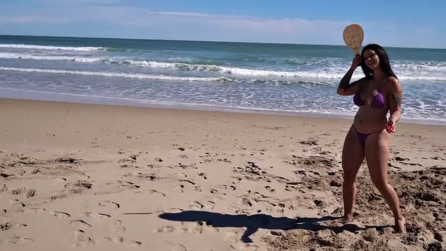 Big ass bikini lovers play beach tennis