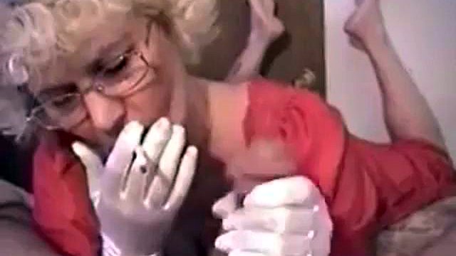 Smk grn: Blowjob, Amateur & Vintage Porn