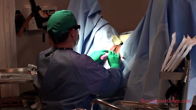 Daisy Ducati Under Goes Surgical Procedure By Doctor Tampa