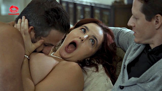 Lucas Frost Gives Natasha Nice Velkorysé Threesome Pleasure