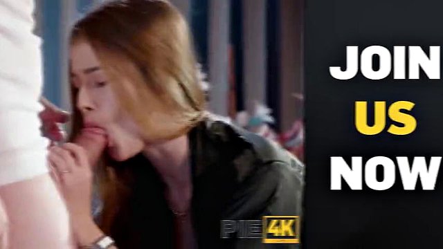 VIP4K. Il lui a donné de l'argent et l'a baisée devant son petit ami
