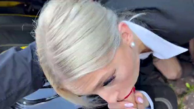私の運転サービスは、尻から口への射精を含む3穴セックスサービスに変わります。