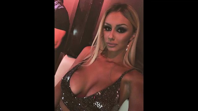 Verena PUCA - Una mujer y madre de Sarajevo con el mejor cuerpo