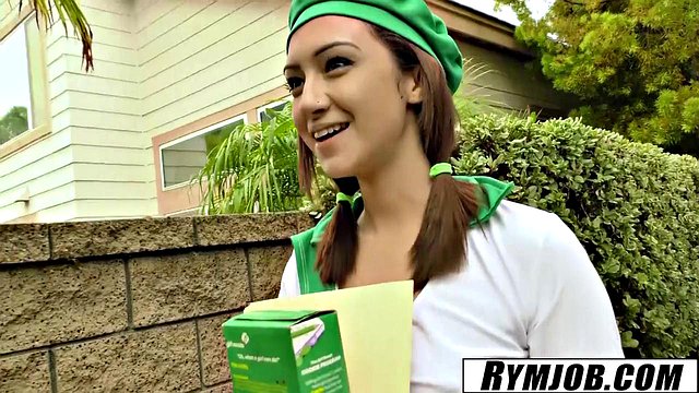 Lily Jordan Craves Mike Hunt's Huge Cock in Her Pussy