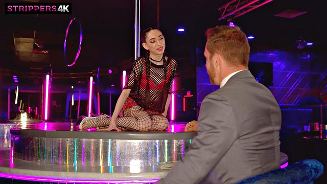 Tiny Dancer Works High Roller s Pole by STRIPPERS 4K: Blowjob, Doggy & Missionary Porn