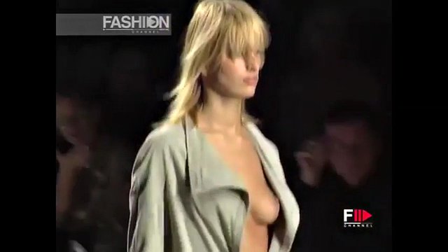 Topless Fashion Show-Nudes on the Catwalk-NSFW Fashion-Model oops