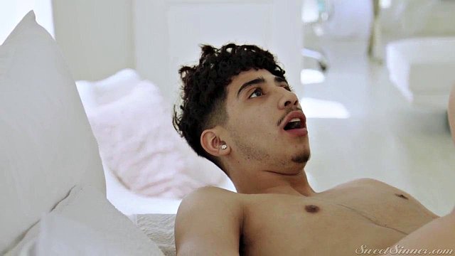 Sedona Reign Takes Step Son's Anal Pounding for Milf Pact